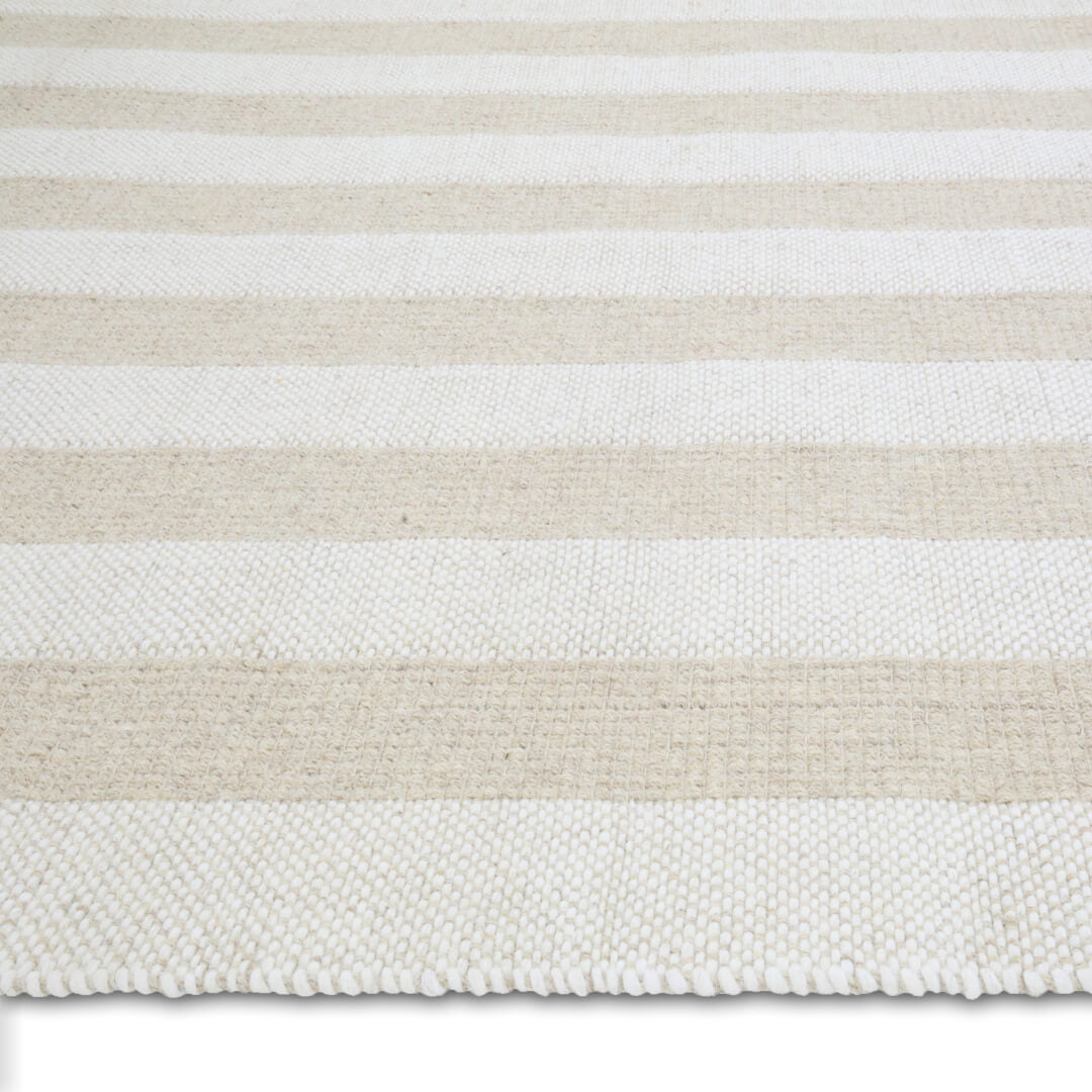 Alden beige/hvit teppe