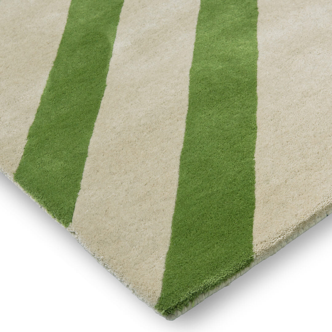 Harlequin Paper Straw peridot