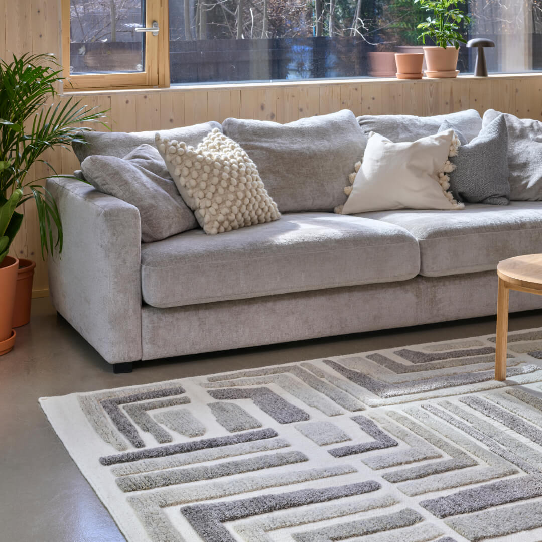 Usak grå/hvit teppe